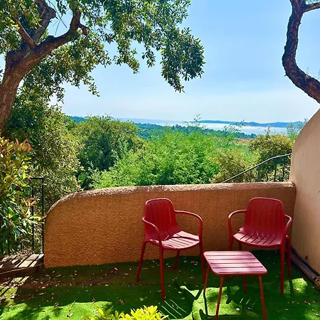 Apartament Les Restanques Vue Freesia Grimaud